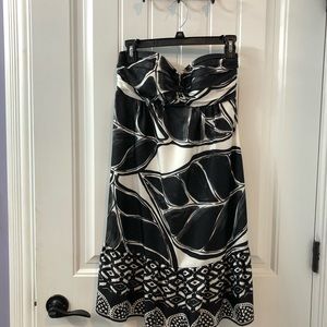 White House Black Market